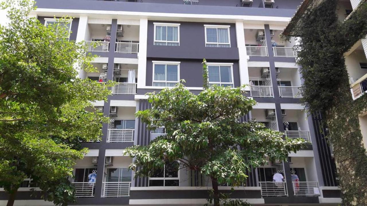 8 Residence Бангкок Екстер'єр фото