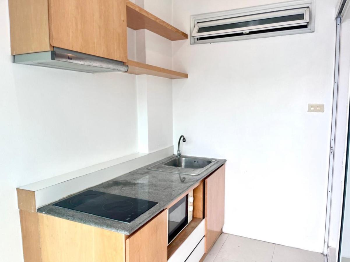 8 Residence Бангкок Екстер'єр фото