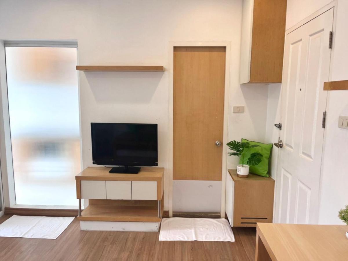 8 Residence Бангкок Екстер'єр фото